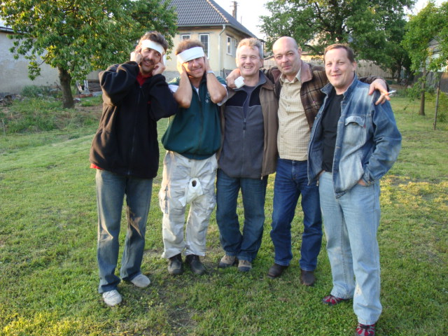 F 017.jpg